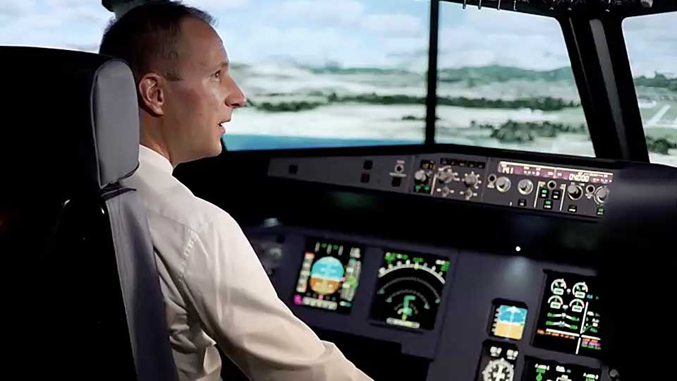 Philip Keil im Cockpit